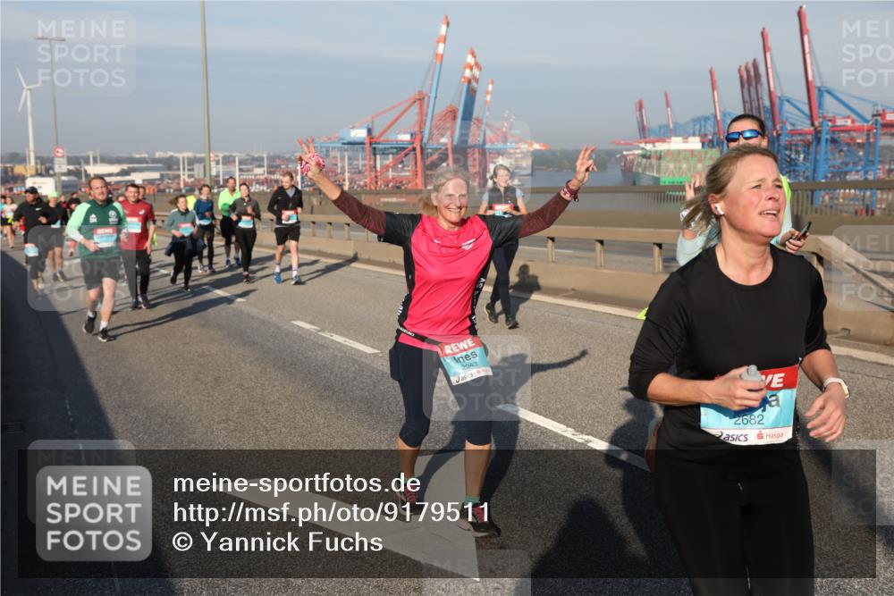 03.10.2025 - Köhlbrandbrückenlauf Yannick Fuchs http://msf.ph/oto/9179511 03.10.2025 08:52:28 Position 2 2943, 2682 meine-sportfotos.de