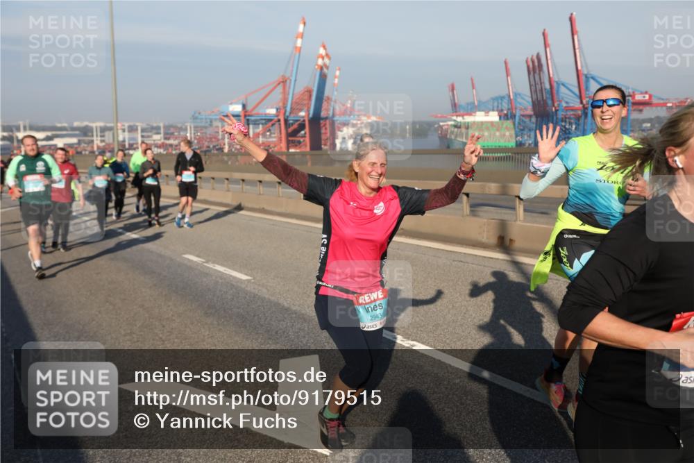 03.10.2025 - Köhlbrandbrückenlauf Yannick Fuchs http://msf.ph/oto/9179515 03.10.2025 08:52:28 Position 2 2943 meine-sportfotos.de