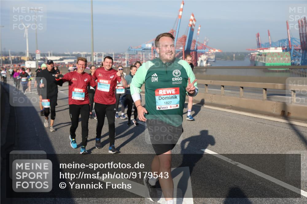 03.10.2025 - Köhlbrandbrückenlauf Yannick Fuchs http://msf.ph/oto/9179543 03.10.2025 08:52:32 Position 2 3003, 1827 meine-sportfotos.de
