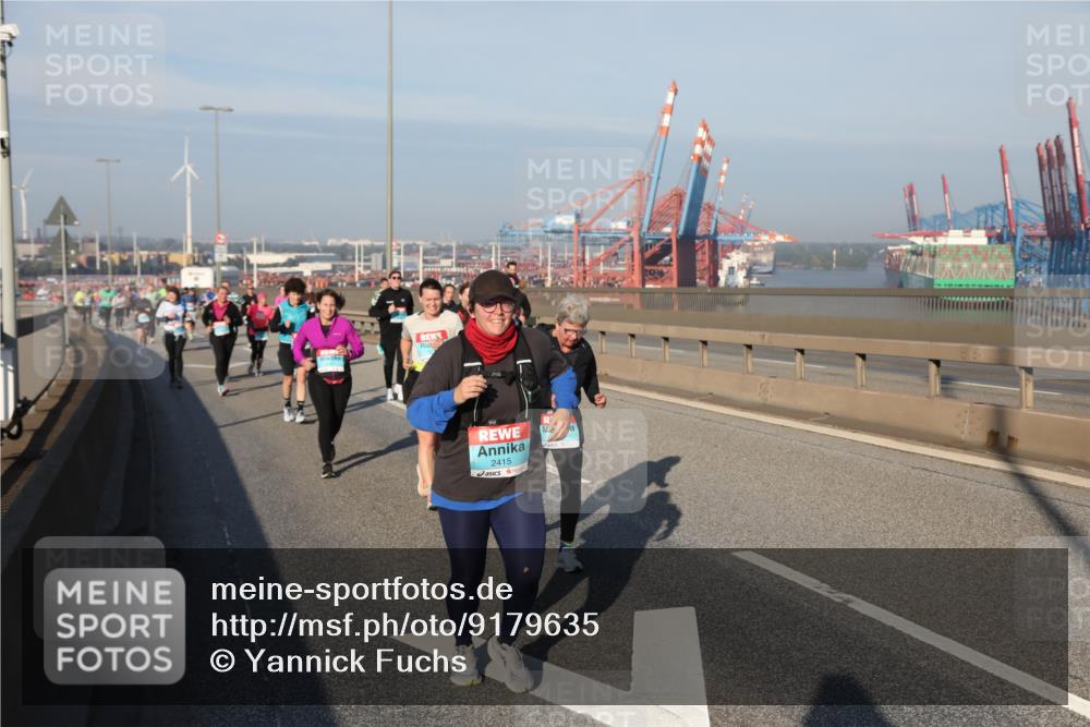03.10.2025 - Köhlbrandbrückenlauf Yannick Fuchs http://msf.ph/oto/9179635 03.10.2025 08:52:41 Position 2 2415 meine-sportfotos.de