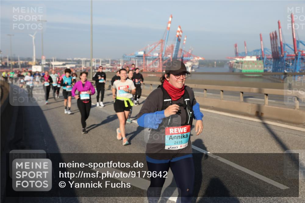 03.10.2025 - Köhlbrandbrückenlauf Yannick Fuchs http://msf.ph/oto/9179642 03.10.2025 08:52:42 Position 2 2415 meine-sportfotos.de