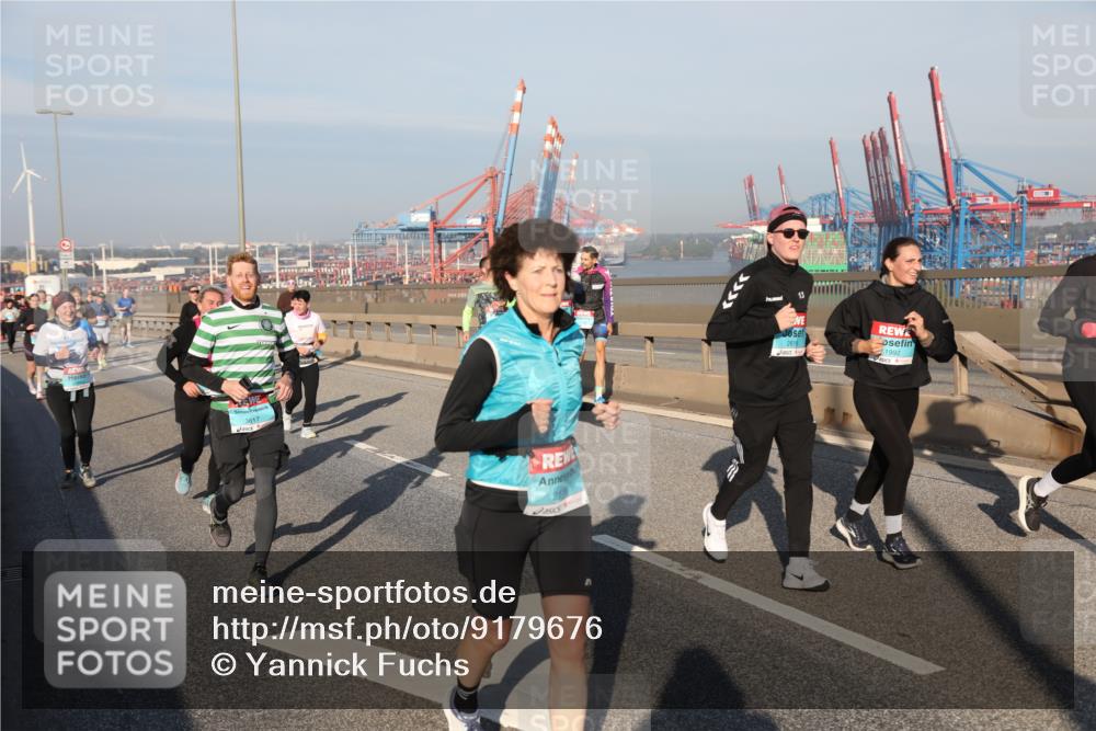 03.10.2025 - Köhlbrandbrückenlauf Yannick Fuchs http://msf.ph/oto/9179676 03.10.2025 08:52:46 Position 2  meine-sportfotos.de