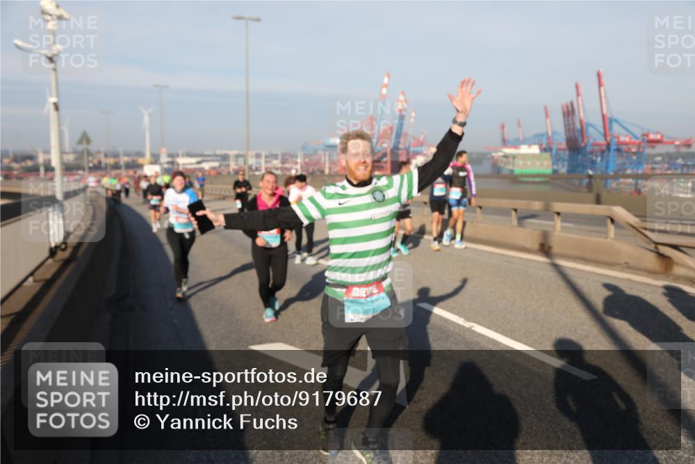 03.10.2025 - Köhlbrandbrückenlauf Yannick Fuchs http://msf.ph/oto/9179687 03.10.2025 08:52:47 Position 2 3617 meine-sportfotos.de