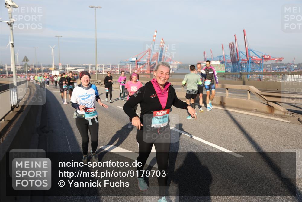 03.10.2025 - Köhlbrandbrückenlauf Yannick Fuchs http://msf.ph/oto/9179703 03.10.2025 08:52:49 Position 2 2194, 1414 meine-sportfotos.de