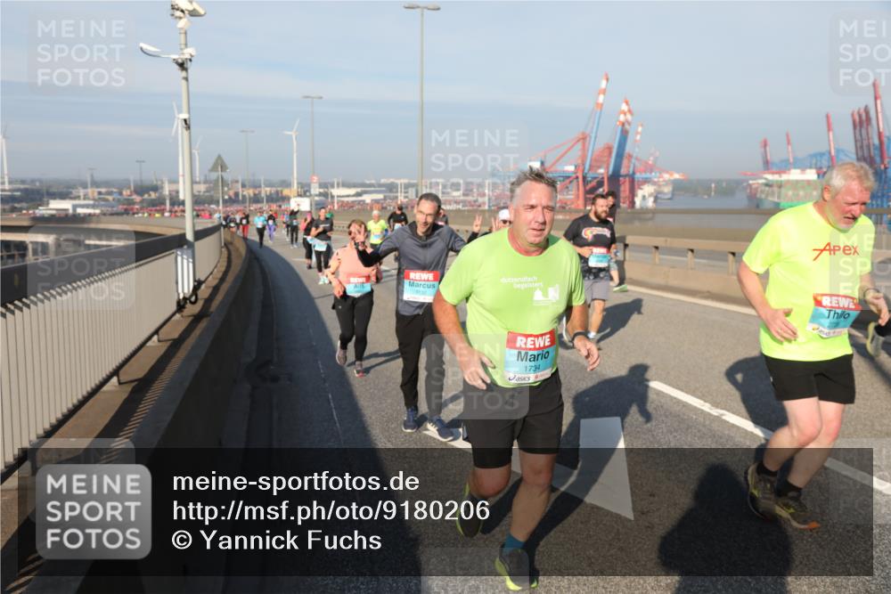 03.10.2025 - Köhlbrandbrückenlauf Yannick Fuchs http://msf.ph/oto/9180206 03.10.2025 08:53:53 Position 2 1734 meine-sportfotos.de