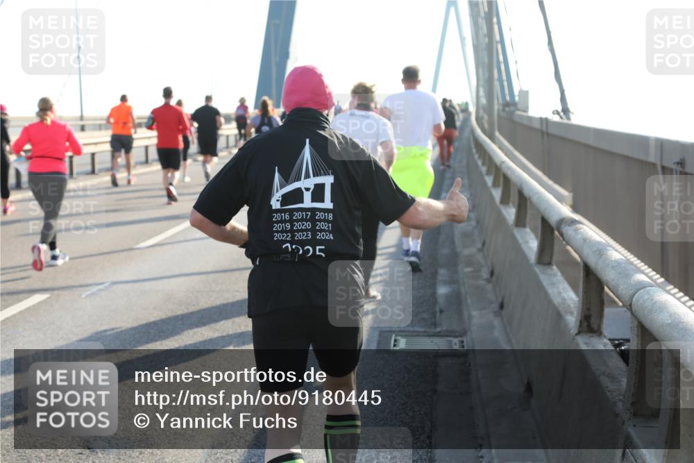 03.10.2025 - Köhlbrandbrückenlauf Yannick Fuchs http://msf.ph/oto/9180445 03.10.2025 08:54:41 Position 2 2016, 2017, 2018, 2019, 2020, 2021, 2022, 2023, 2024, 3225 meine-sportfotos.de