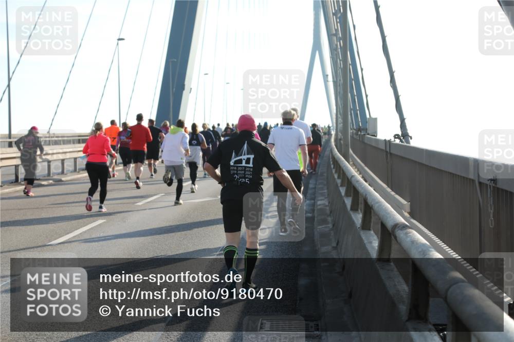 03.10.2025 - Köhlbrandbrückenlauf Yannick Fuchs http://msf.ph/oto/9180470 03.10.2025 08:54:44 Position 2 2016, 2017, 2018, 2019, 2020, 2021, 2023, 2024 meine-sportfotos.de