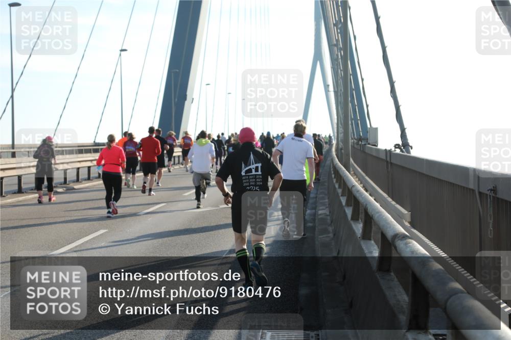 03.10.2025 - Köhlbrandbrückenlauf Yannick Fuchs http://msf.ph/oto/9180476 03.10.2025 08:54:44 Position 2 2016, 2017, 2018, 2019, 2020, 2021, 2022, 2021, 2024, 1225 meine-sportfotos.de
