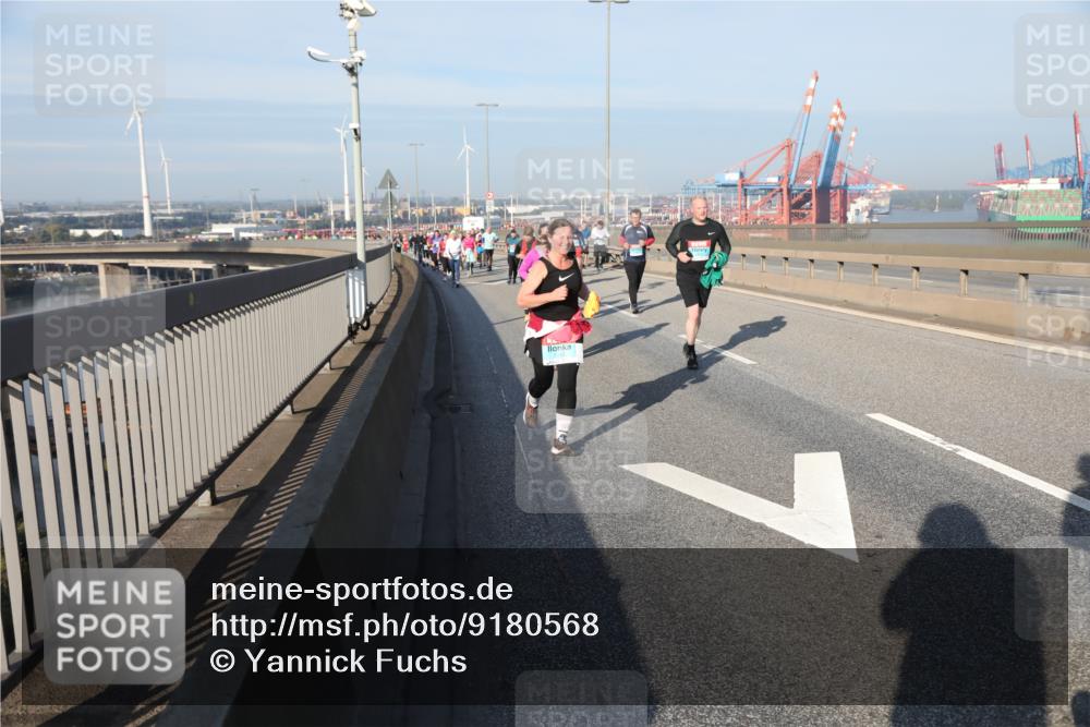 03.10.2025 - Köhlbrandbrückenlauf Yannick Fuchs http://msf.ph/oto/9180568 03.10.2025 08:54:58 Position 2  meine-sportfotos.de