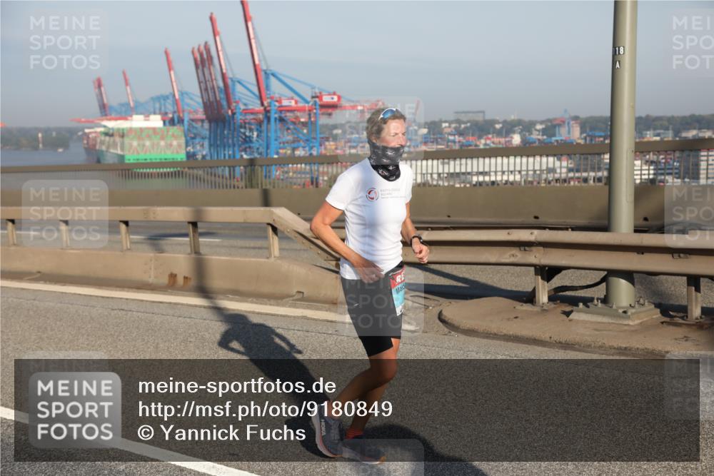 03.10.2025 - Köhlbrandbrückenlauf Yannick Fuchs http://msf.ph/oto/9180849 03.10.2025 08:55:29 Position 2 118 meine-sportfotos.de