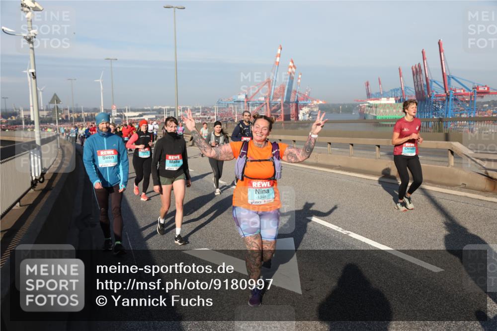 03.10.2025 - Köhlbrandbrückenlauf Yannick Fuchs http://msf.ph/oto/9180997 03.10.2025 08:55:49 Position 2 1348, 2439 meine-sportfotos.de