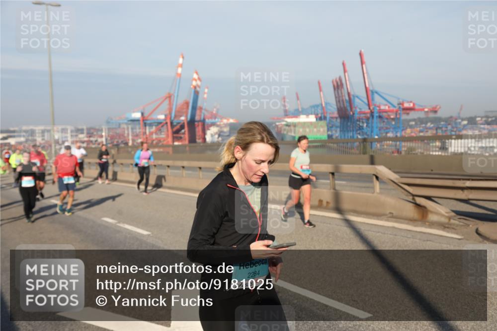 03.10.2025 - Köhlbrandbrückenlauf Yannick Fuchs http://msf.ph/oto/9181025 03.10.2025 08:55:54 Position 2 2284 meine-sportfotos.de