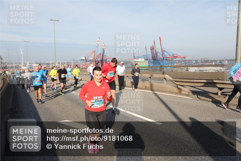 03.10.2025 - Köhlbrandbrückenlauf Yannick Fuchs http://msf.ph/oto/9181068 03.10.2025 08:56:00 Position 2 1863 meine-sportfotos.de