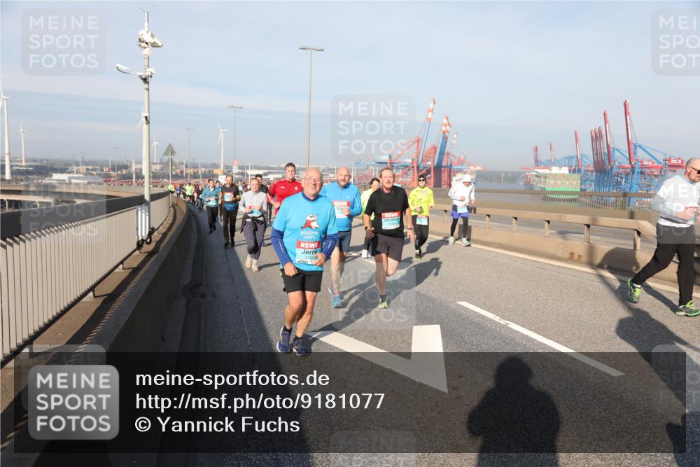 03.10.2025 - Köhlbrandbrückenlauf Yannick Fuchs http://msf.ph/oto/9181077 03.10.2025 08:56:02 Position 2  meine-sportfotos.de