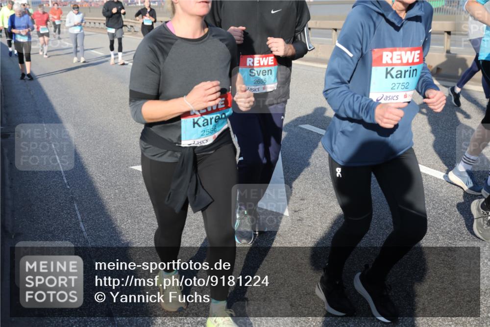 03.10.2025 - Köhlbrandbrückenlauf Yannick Fuchs http://msf.ph/oto/9181224 03.10.2025 08:56:26 Position 2 2586, 2655, 2752 meine-sportfotos.de