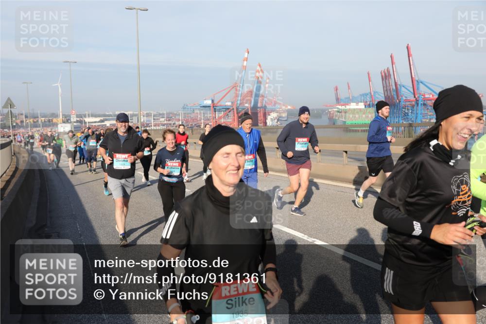 03.10.2025 - Köhlbrandbrückenlauf Yannick Fuchs http://msf.ph/oto/9181361 03.10.2025 08:56:44 Position 2 1929, 1935 meine-sportfotos.de