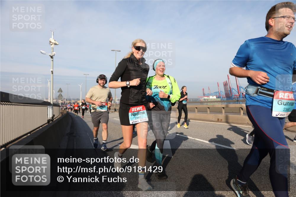 03.10.2025 - Köhlbrandbrückenlauf Yannick Fuchs http://msf.ph/oto/9181429 03.10.2025 08:56:54 Position 2 2845, 2368 meine-sportfotos.de