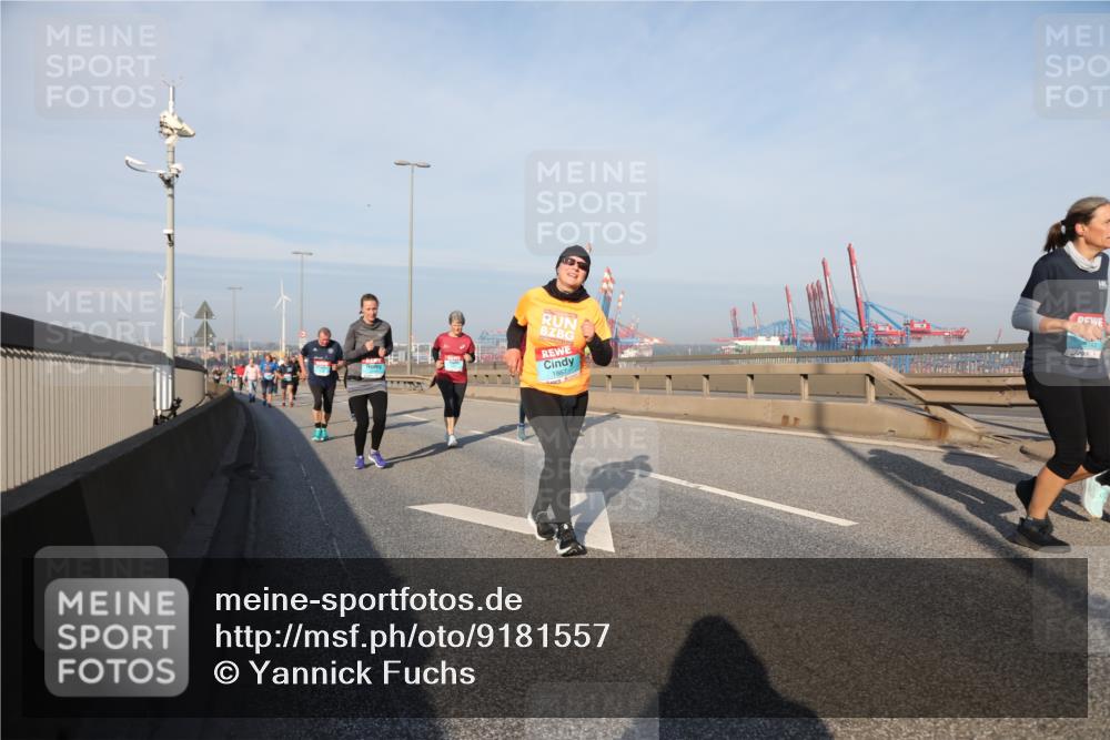 03.10.2025 - Köhlbrandbrückenlauf Yannick Fuchs http://msf.ph/oto/9181557 03.10.2025 08:57:14 Position 2 1867 meine-sportfotos.de