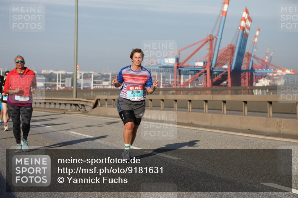 03.10.2025 - Köhlbrandbrückenlauf Yannick Fuchs http://msf.ph/oto/9181631 03.10.2025 08:57:33 Position 2 2935 meine-sportfotos.de