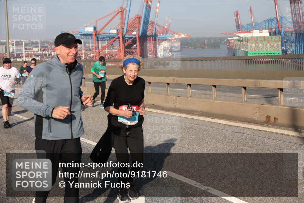 03.10.2025 - Köhlbrandbrückenlauf Yannick Fuchs http://msf.ph/oto/9181746 03.10.2025 08:57:51 Position 2 2023, 2557 meine-sportfotos.de