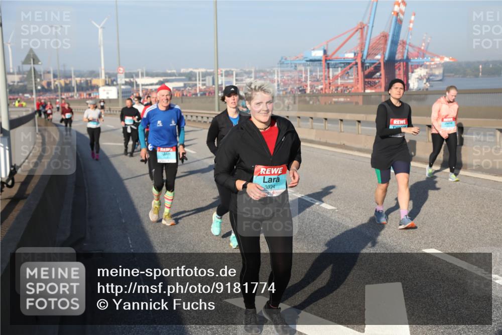 03.10.2025 - Köhlbrandbrückenlauf Yannick Fuchs http://msf.ph/oto/9181774 03.10.2025 08:57:58 Position 2 3324 meine-sportfotos.de