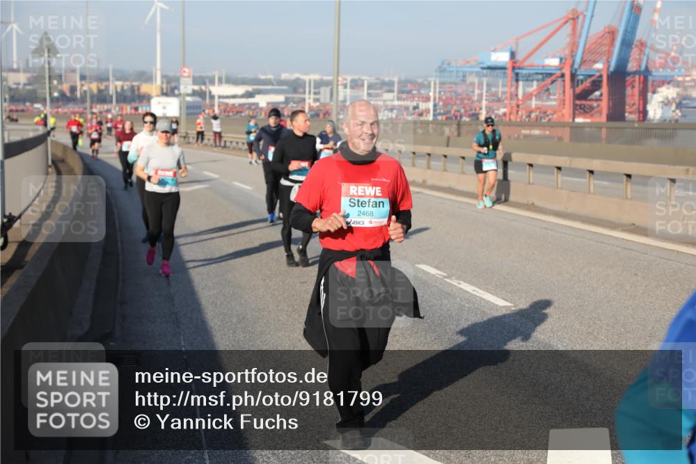 03.10.2025 - Köhlbrandbrückenlauf Yannick Fuchs http://msf.ph/oto/9181799 03.10.2025 08:58:02 Position 2 2468 meine-sportfotos.de
