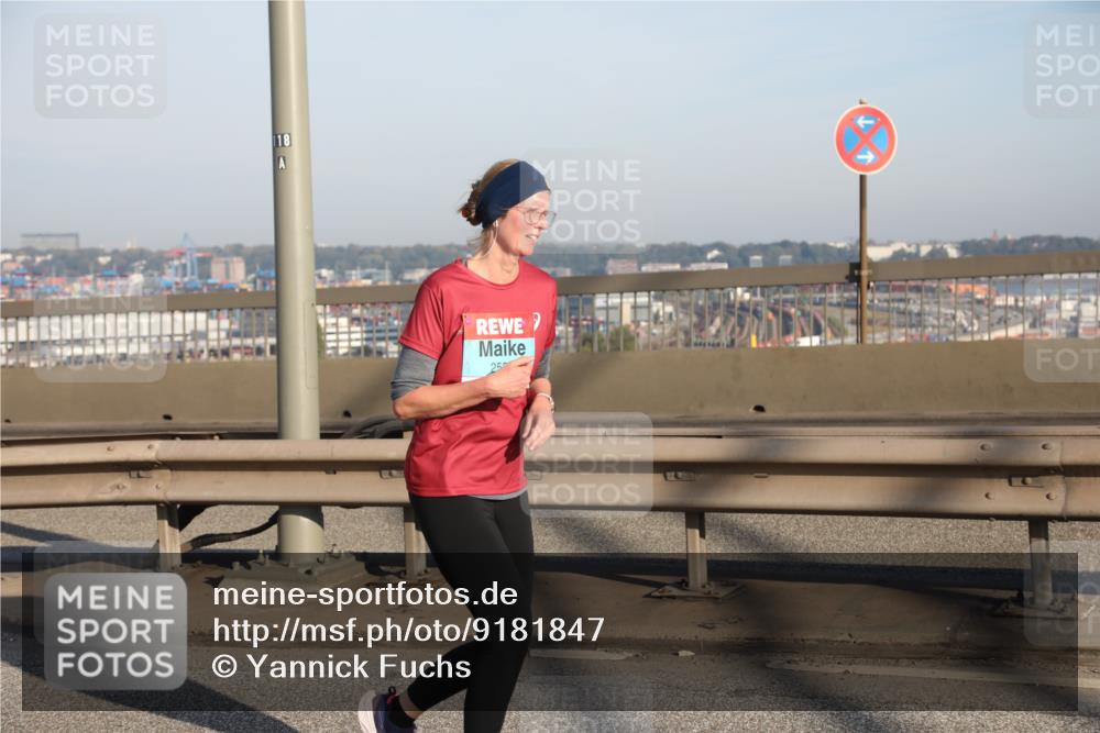 03.10.2025 - Köhlbrandbrückenlauf Yannick Fuchs http://msf.ph/oto/9181847 03.10.2025 08:58:17 Position 2 118, 25 meine-sportfotos.de