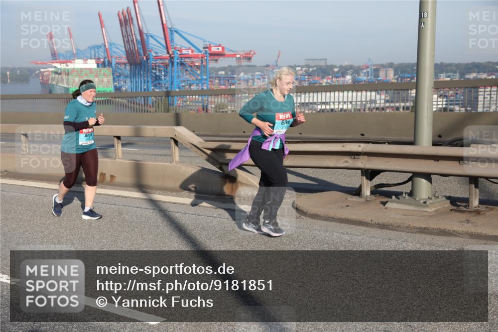 03.10.2025 - Köhlbrandbrückenlauf Yannick Fuchs http://msf.ph/oto/9181851 03.10.2025 08:58:18 Position 2 2, 1700, 217, 118 meine-sportfotos.de