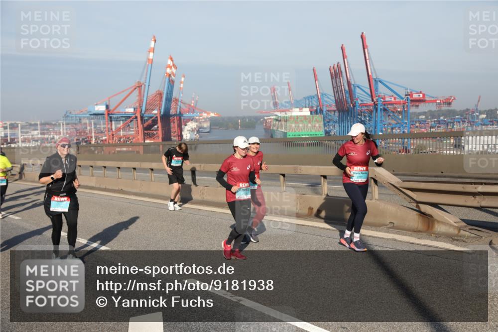 03.10.2025 - Köhlbrandbrückenlauf Yannick Fuchs http://msf.ph/oto/9181938 03.10.2025 08:58:38 Position 2 272, 2727 meine-sportfotos.de