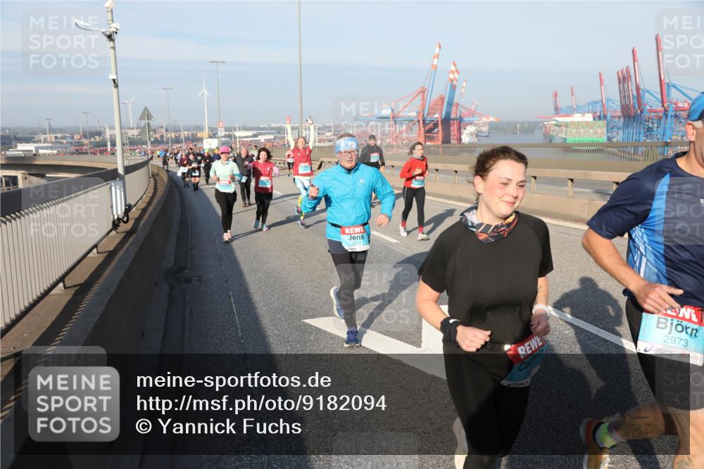 03.10.2025 - Köhlbrandbrückenlauf Yannick Fuchs http://msf.ph/oto/9182094 03.10.2025 08:59:05 Position 2 3072, 2973 meine-sportfotos.de