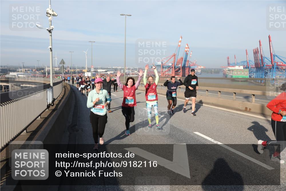 03.10.2025 - Köhlbrandbrückenlauf Yannick Fuchs http://msf.ph/oto/9182116 03.10.2025 08:59:08 Position 2 2359 meine-sportfotos.de