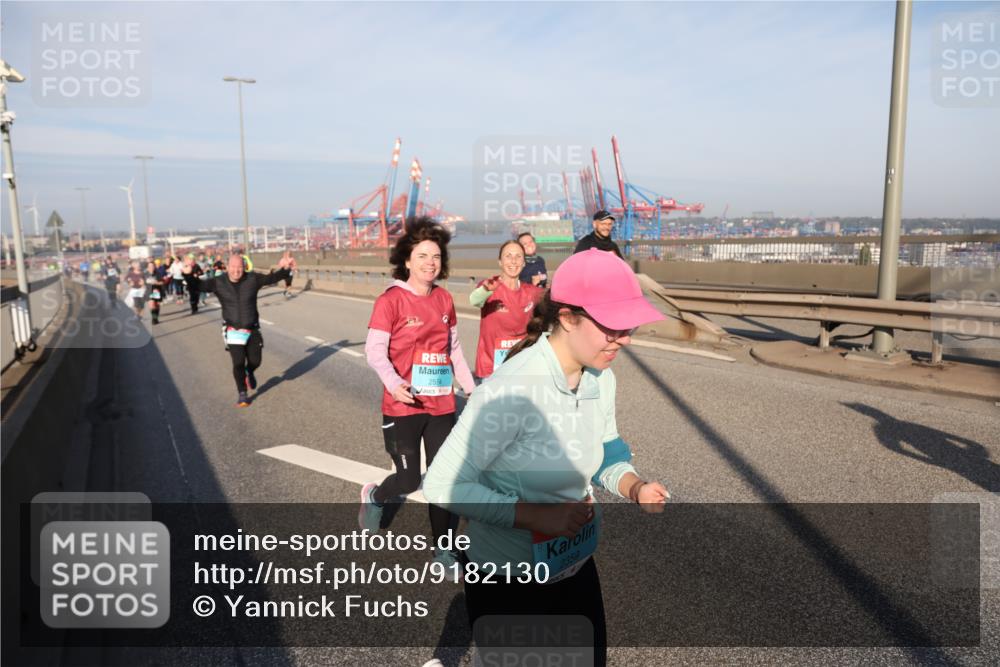03.10.2025 - Köhlbrandbrückenlauf Yannick Fuchs http://msf.ph/oto/9182130 03.10.2025 08:59:10 Position 2 2554, 2359 meine-sportfotos.de