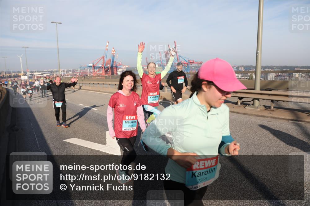 03.10.2025 - Köhlbrandbrückenlauf Yannick Fuchs http://msf.ph/oto/9182132 03.10.2025 08:59:10 Position 2 2554, 2359 meine-sportfotos.de