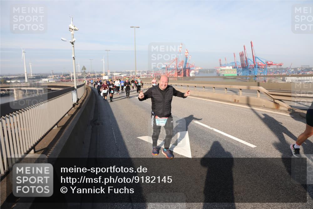 03.10.2025 - Köhlbrandbrückenlauf Yannick Fuchs http://msf.ph/oto/9182145 03.10.2025 08:59:11 Position 2 1625 meine-sportfotos.de