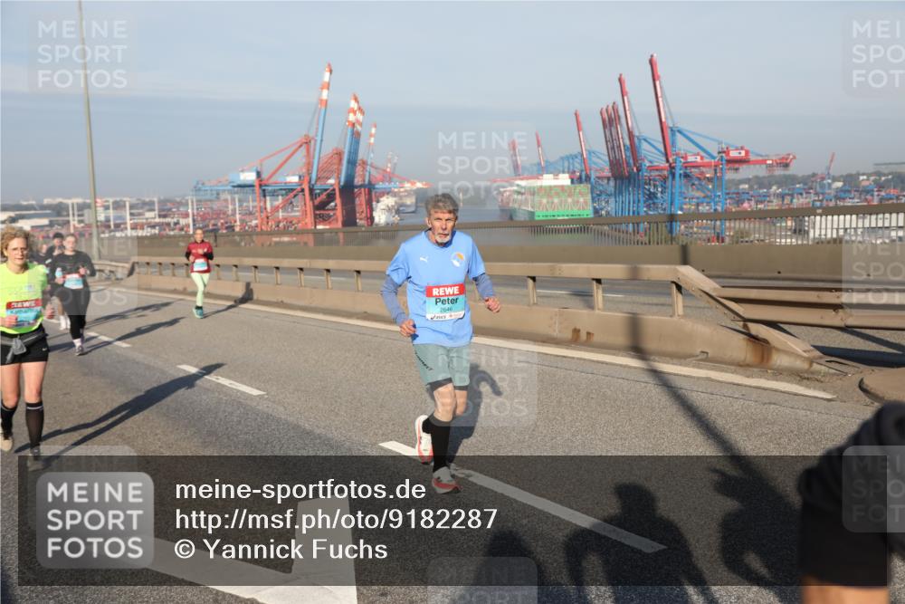 03.10.2025 - Köhlbrandbrückenlauf Yannick Fuchs http://msf.ph/oto/9182287 03.10.2025 08:59:29 Position 2 2646 meine-sportfotos.de
