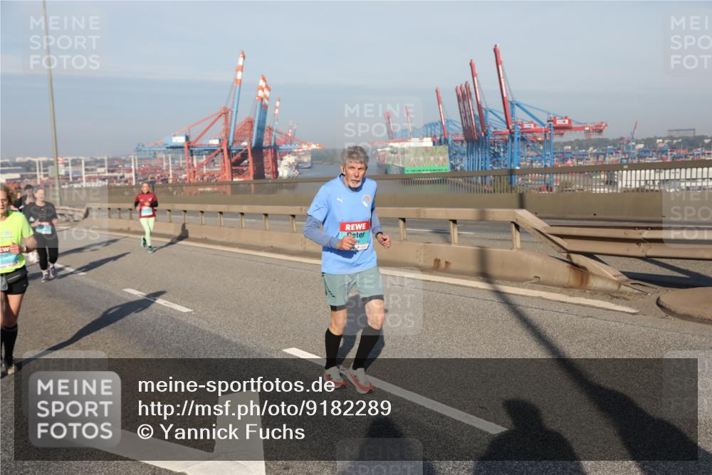 03.10.2025 - Köhlbrandbrückenlauf Yannick Fuchs http://msf.ph/oto/9182289 03.10.2025 08:59:30 Position 2  meine-sportfotos.de