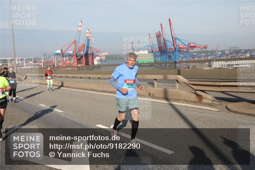 03.10.2025 - Köhlbrandbrückenlauf Yannick Fuchs http://msf.ph/oto/9182290 03.10.2025 08:59:30 Position 2 2646 meine-sportfotos.de