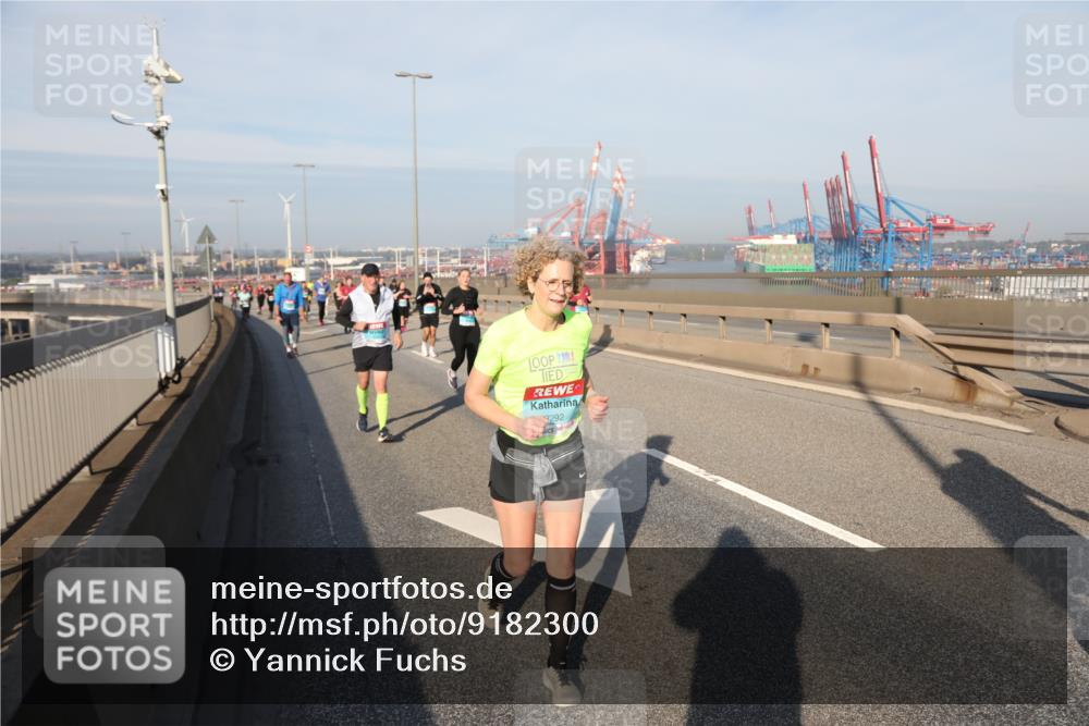 03.10.2025 - Köhlbrandbrückenlauf Yannick Fuchs http://msf.ph/oto/9182300 03.10.2025 08:59:31 Position 2 3292 meine-sportfotos.de
