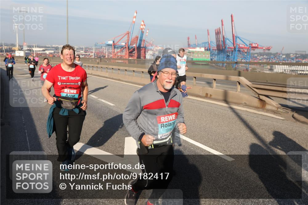 03.10.2025 - Köhlbrandbrückenlauf Yannick Fuchs http://msf.ph/oto/9182417 03.10.2025 08:59:51 Position 2 13, 2024, 3388 meine-sportfotos.de