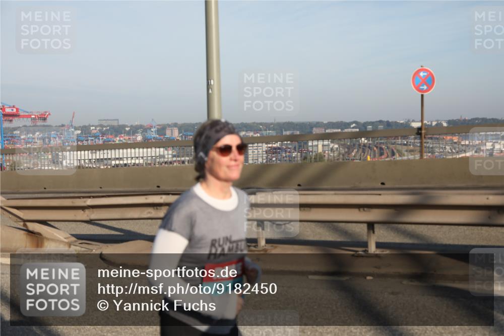 03.10.2025 - Köhlbrandbrückenlauf Yannick Fuchs http://msf.ph/oto/9182450 03.10.2025 08:59:56 Position 2  meine-sportfotos.de