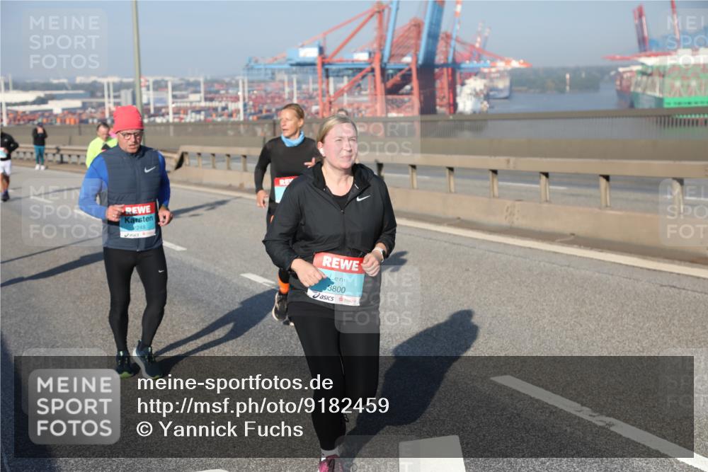 03.10.2025 - Köhlbrandbrückenlauf Yannick Fuchs http://msf.ph/oto/9182459 03.10.2025 08:59:59 Position 2 2248, 3800 meine-sportfotos.de