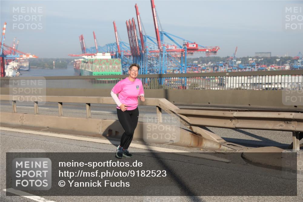 03.10.2025 - Köhlbrandbrückenlauf Yannick Fuchs http://msf.ph/oto/9182523 03.10.2025 09:00:13 Position 2  meine-sportfotos.de