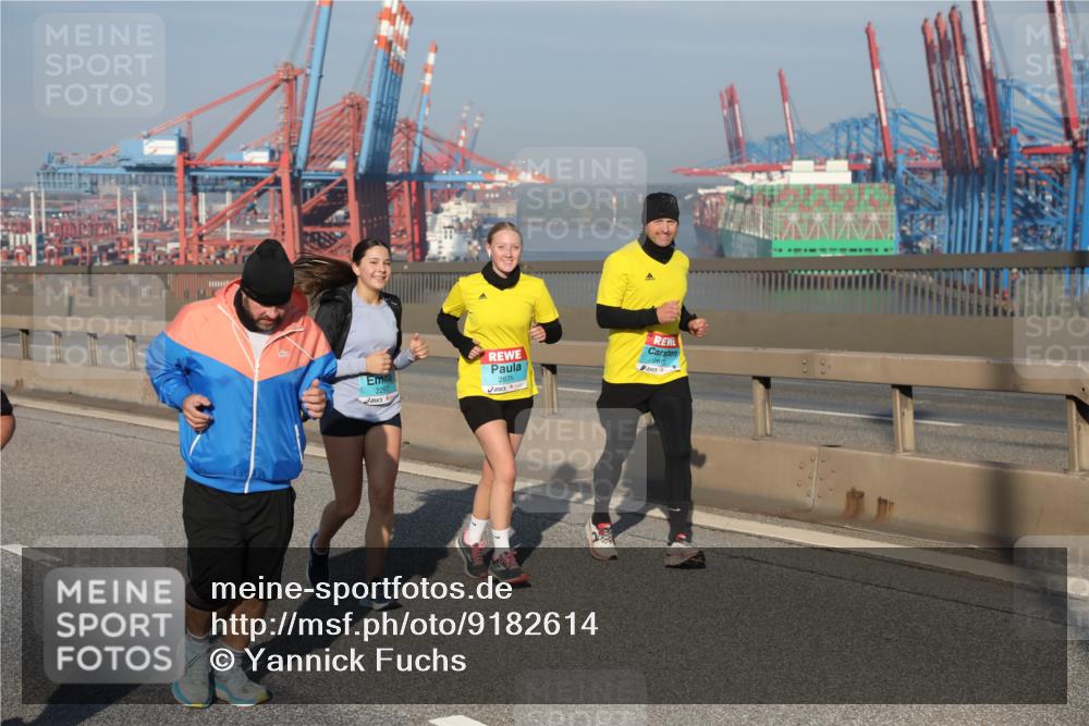 03.10.2025 - Köhlbrandbrückenlauf Yannick Fuchs http://msf.ph/oto/9182614 03.10.2025 09:00:31 Position 2 2875 meine-sportfotos.de