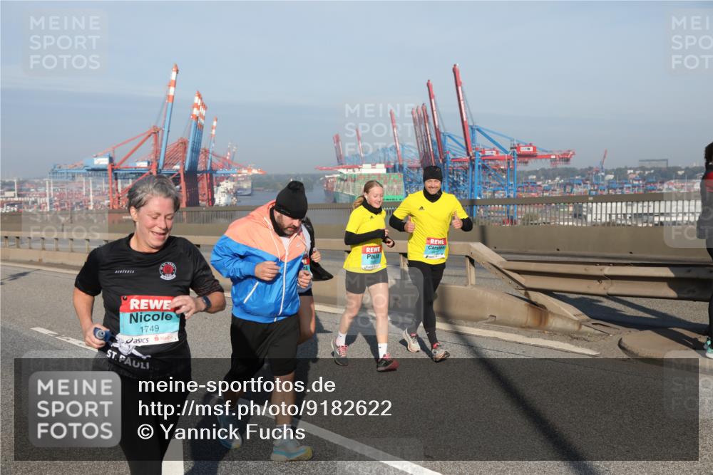 03.10.2025 - Köhlbrandbrückenlauf Yannick Fuchs http://msf.ph/oto/9182622 03.10.2025 09:00:33 Position 2 1749 meine-sportfotos.de