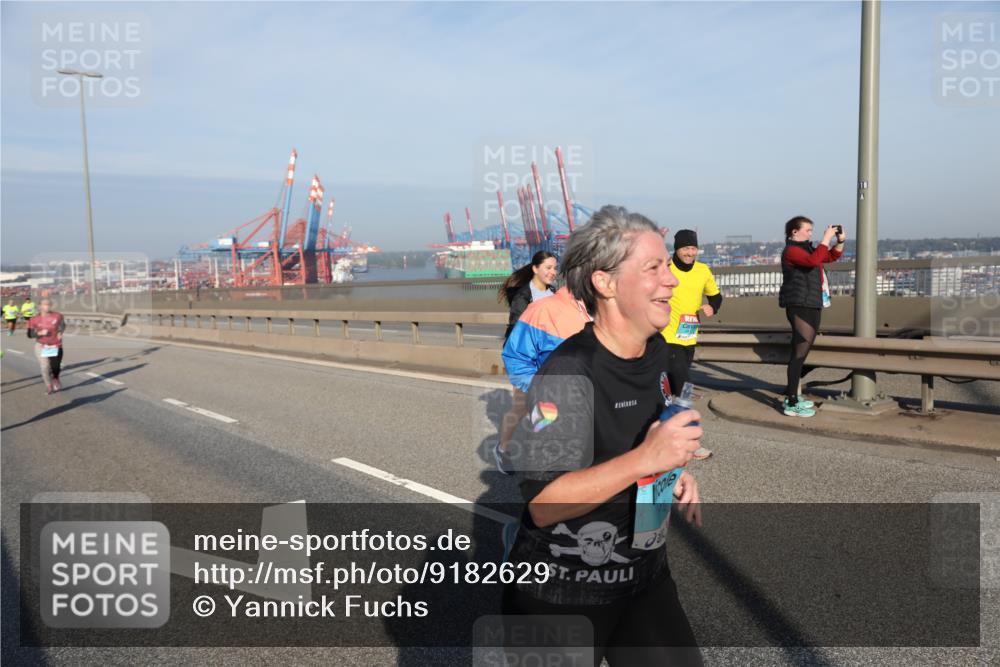 03.10.2025 - Köhlbrandbrückenlauf Yannick Fuchs http://msf.ph/oto/9182629 03.10.2025 09:00:33 Position 2  meine-sportfotos.de