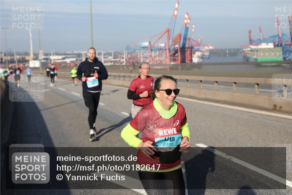 03.10.2025 - Köhlbrandbrückenlauf Yannick Fuchs http://msf.ph/oto/9182647 03.10.2025 09:00:37 Position 2 0, 2170 meine-sportfotos.de