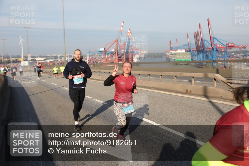 03.10.2025 - Köhlbrandbrückenlauf Yannick Fuchs http://msf.ph/oto/9182651 03.10.2025 09:00:38 Position 2 2838, 2148 meine-sportfotos.de
