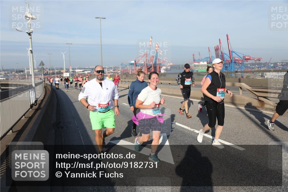 03.10.2025 - Köhlbrandbrückenlauf Yannick Fuchs http://msf.ph/oto/9182731 03.10.2025 09:01:07 Position 2  meine-sportfotos.de