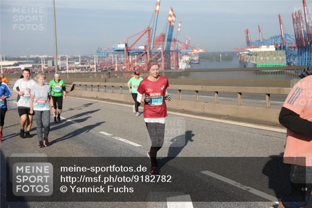 03.10.2025 - Köhlbrandbrückenlauf Yannick Fuchs http://msf.ph/oto/9182782 03.10.2025 09:01:19 Position 2 19, 2062 meine-sportfotos.de