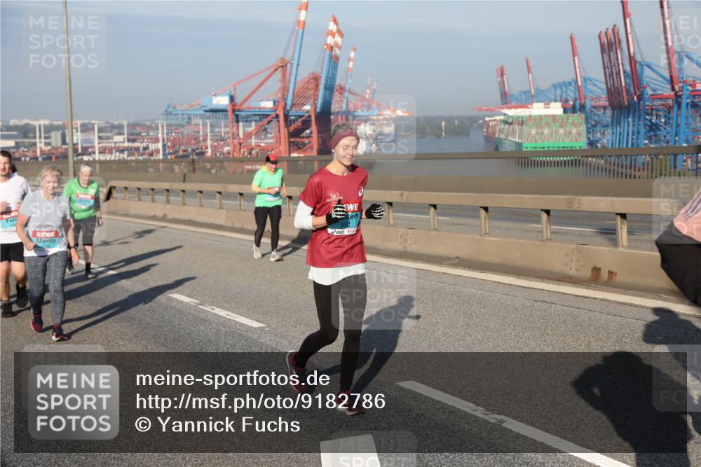 03.10.2025 - Köhlbrandbrückenlauf Yannick Fuchs http://msf.ph/oto/9182786 03.10.2025 09:01:19 Position 2  meine-sportfotos.de